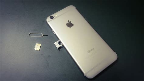 iPhone 7 / 7 Plus: How to insert & remove SIM card .